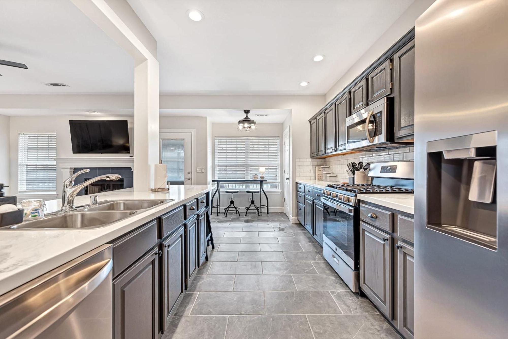 The Hummingbird House-coler Creek Dream Location Bentonville