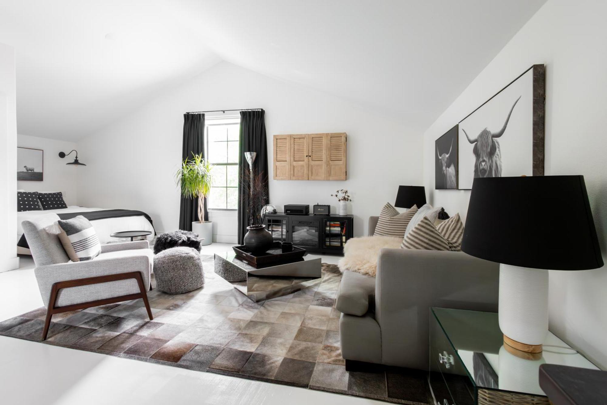 The Loft - Private, Cozy, Pet-friendly Oasis * Bentonville