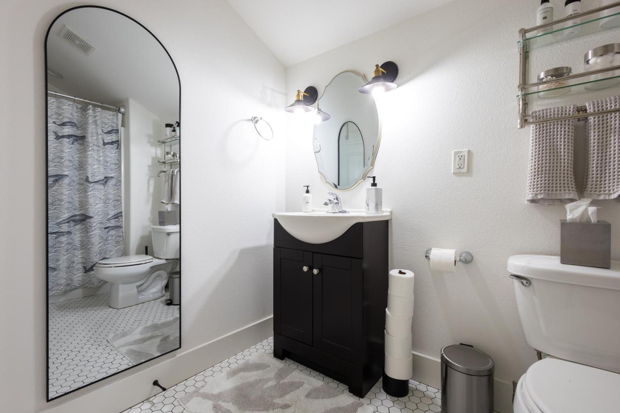 The Loft - Private, Cozy, Pet-friendly Oasis * Bentonville
