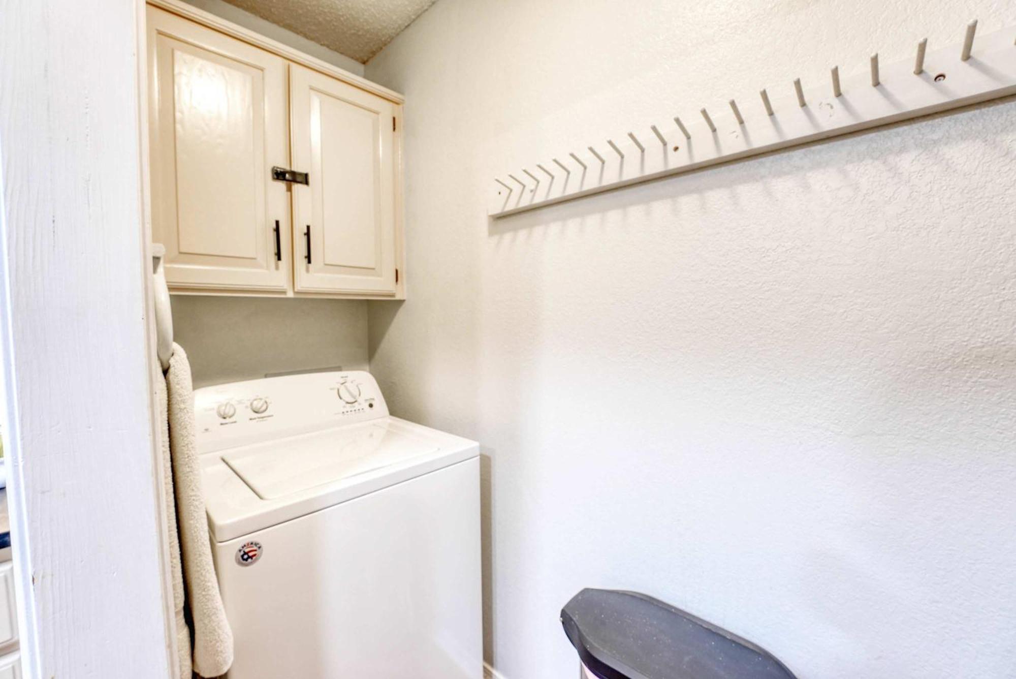 Holiday home Modern Retreat - Sleeps 6 Near Trails