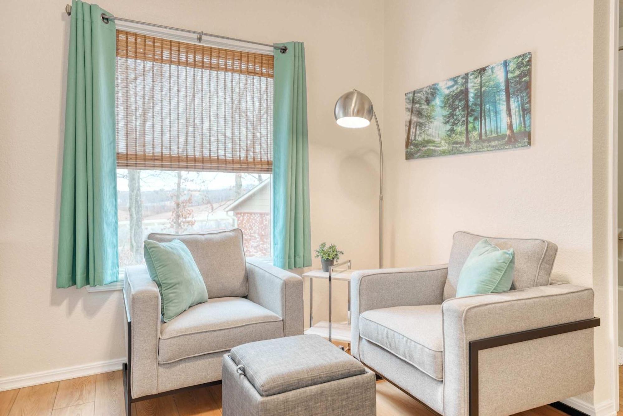 Holiday home Modern Retreat - Sleeps 6 Near Trails