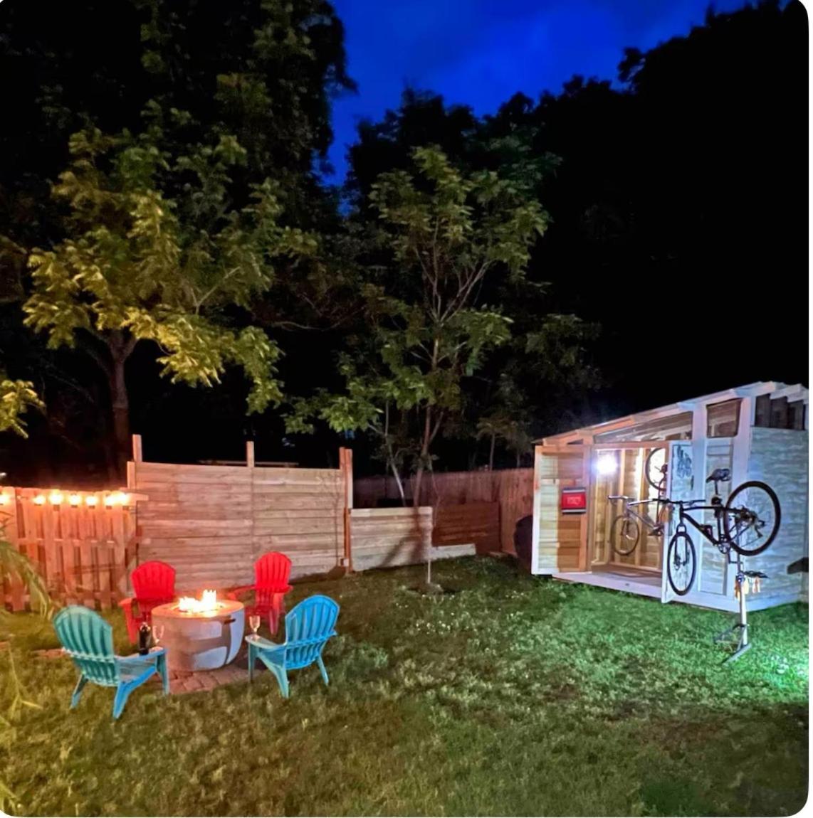 Perfectly Located 2 Bed/2 Full Bathroom/1 Sofa Bed Villa Bentonville