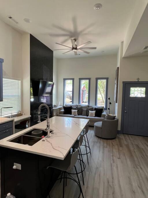 Villa Perfectly Located 2 Bed/2 Full Bathroom/1 Sofa Bed Bentonville