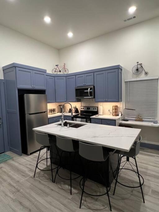 Villa Perfectly Located 2 Bed/2 Full Bathroom/1 Sofa Bed Bentonville