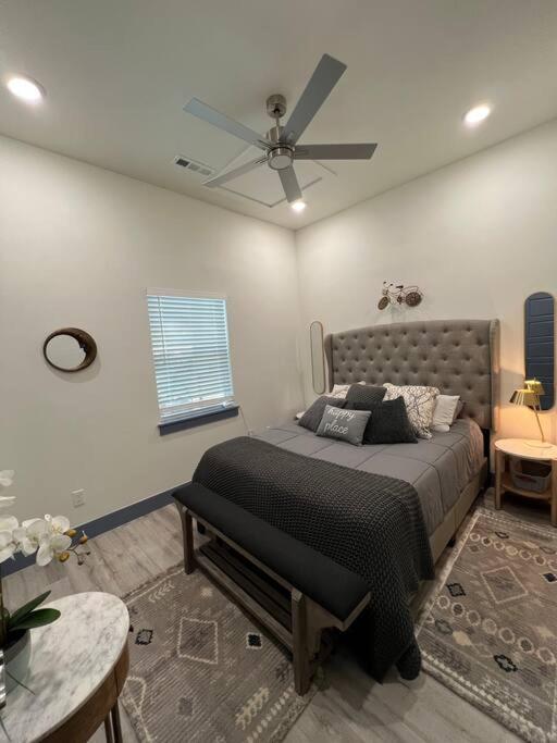 Villa Perfectly Located 2 Bed/2 Full Bathroom/1 Sofa Bed