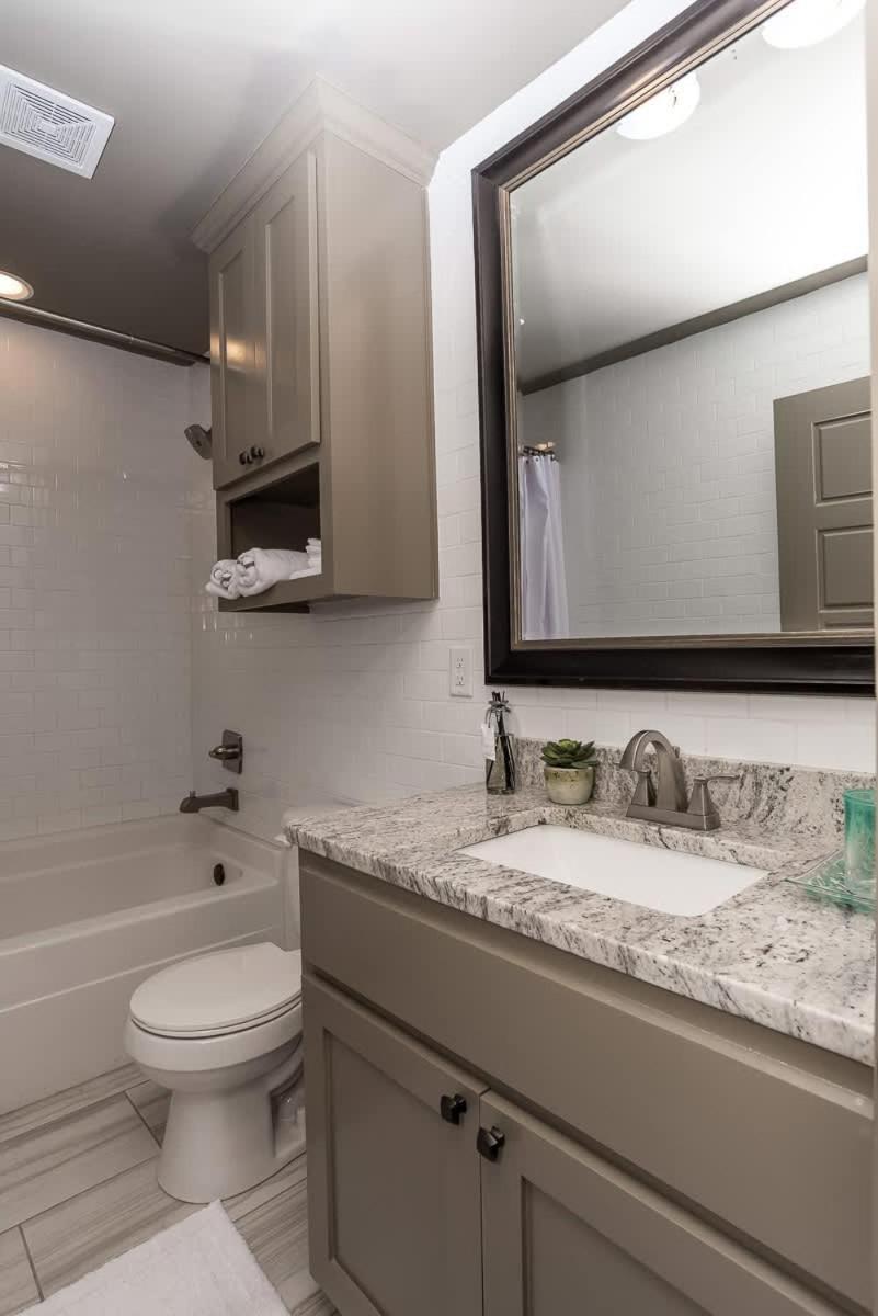 Walk To Square - Cozy & Convenient Apartment Bentonville
