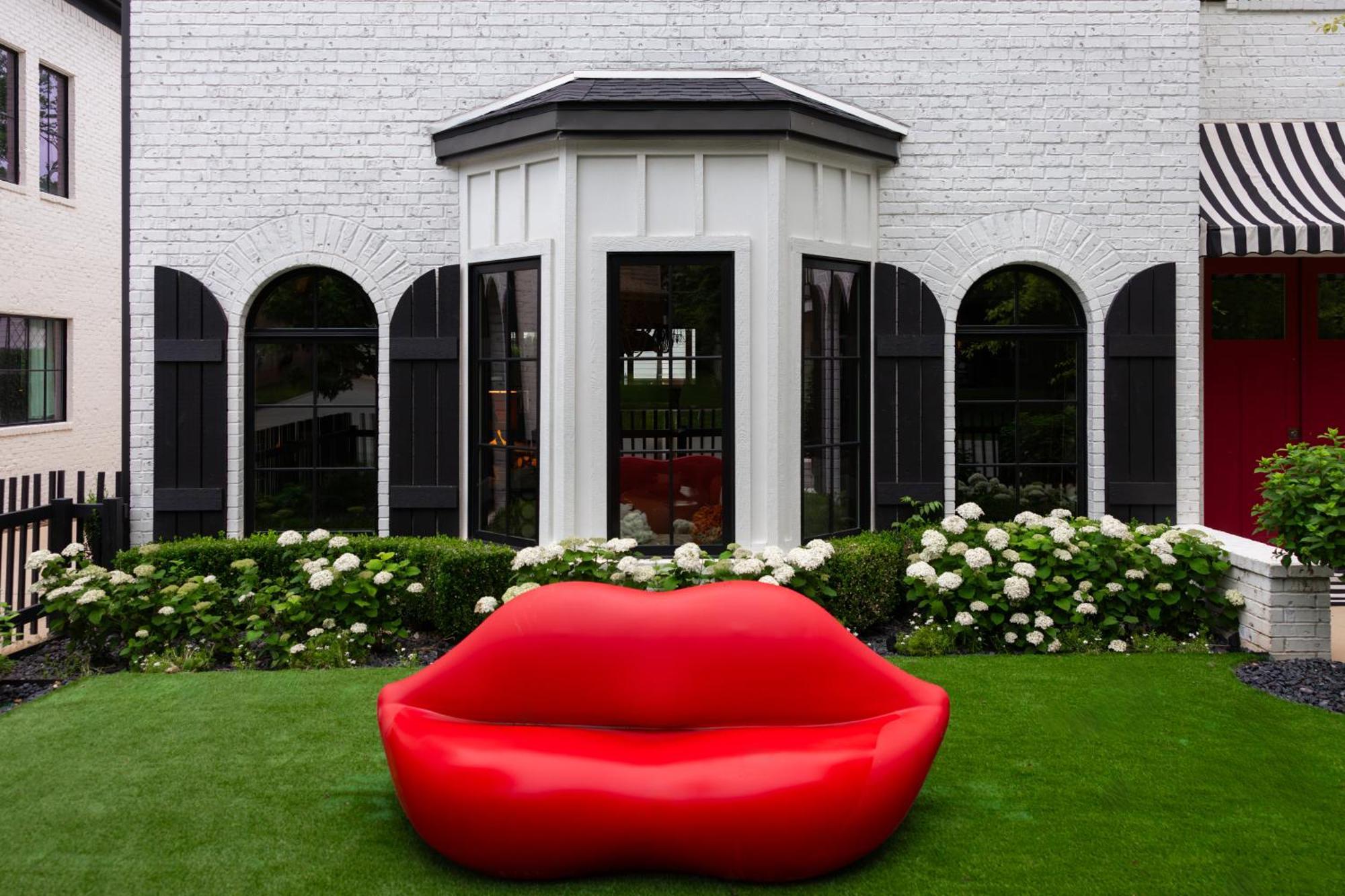 The Loft - Private, Cozy, Pet-friendly Oasis Hotel *