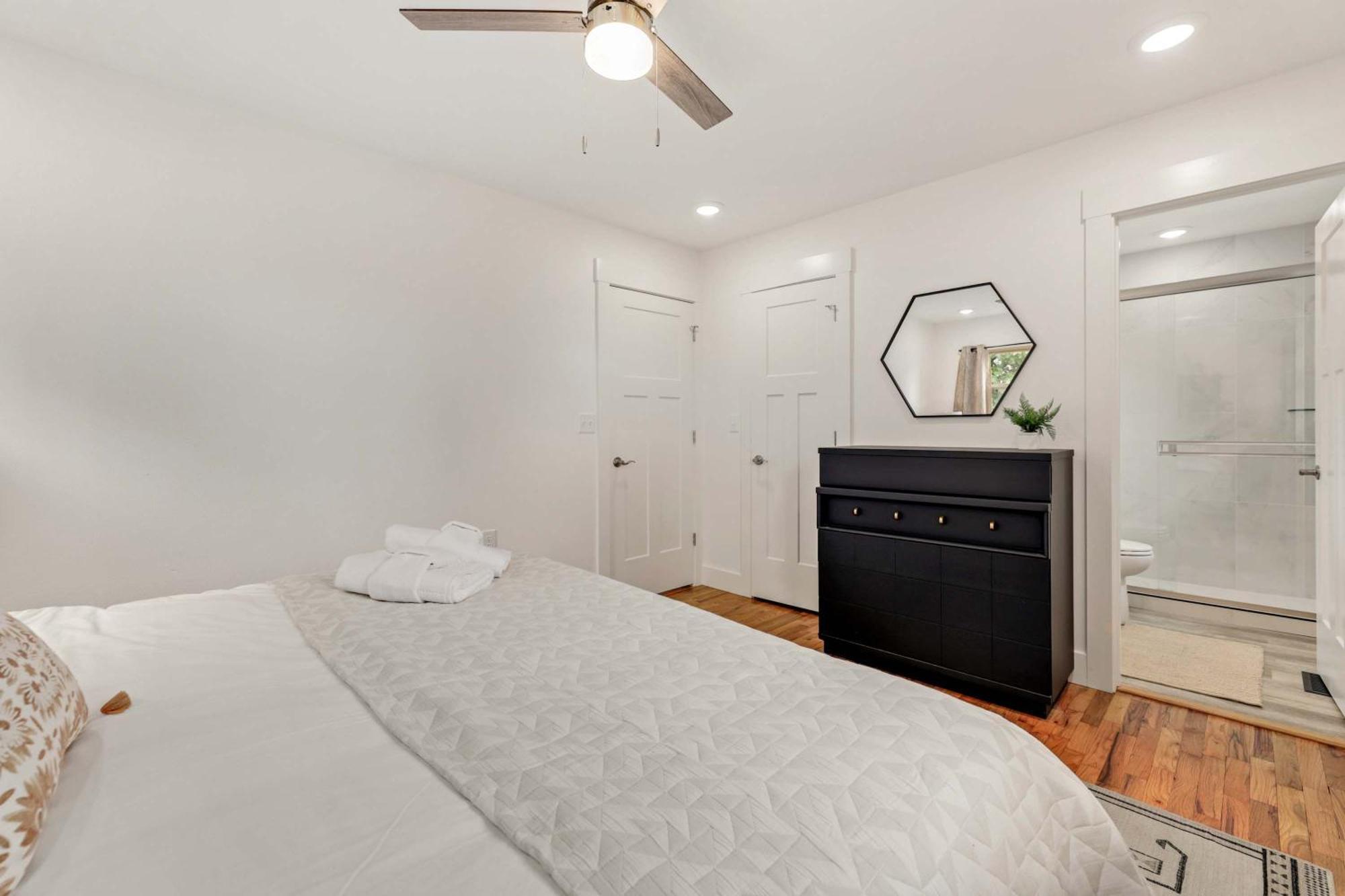 Holiday home Mtb Haven Minutes To Coler And Downtown
