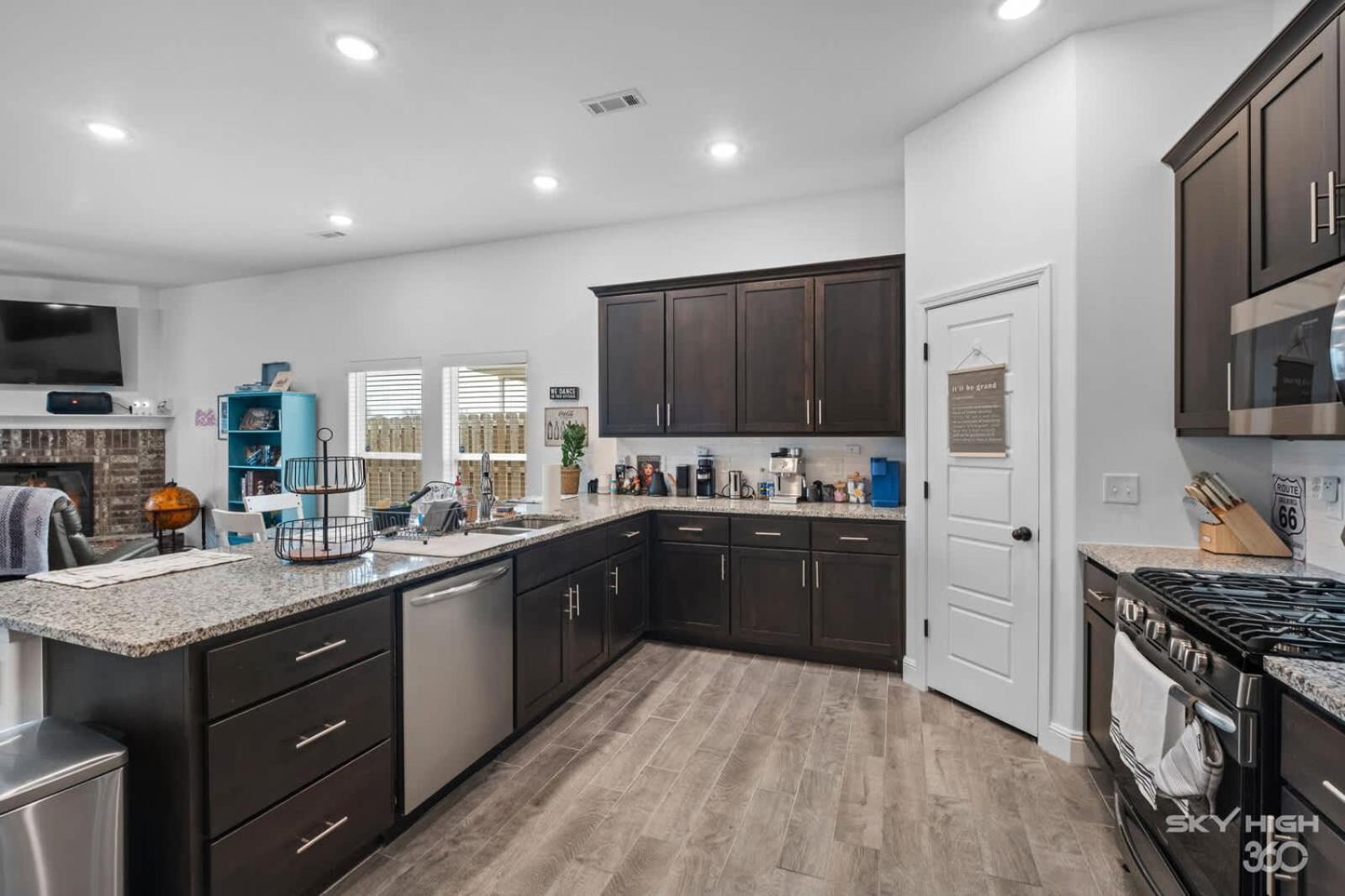 Cozey Pet-friendly Hideout Near Xna Bentonville