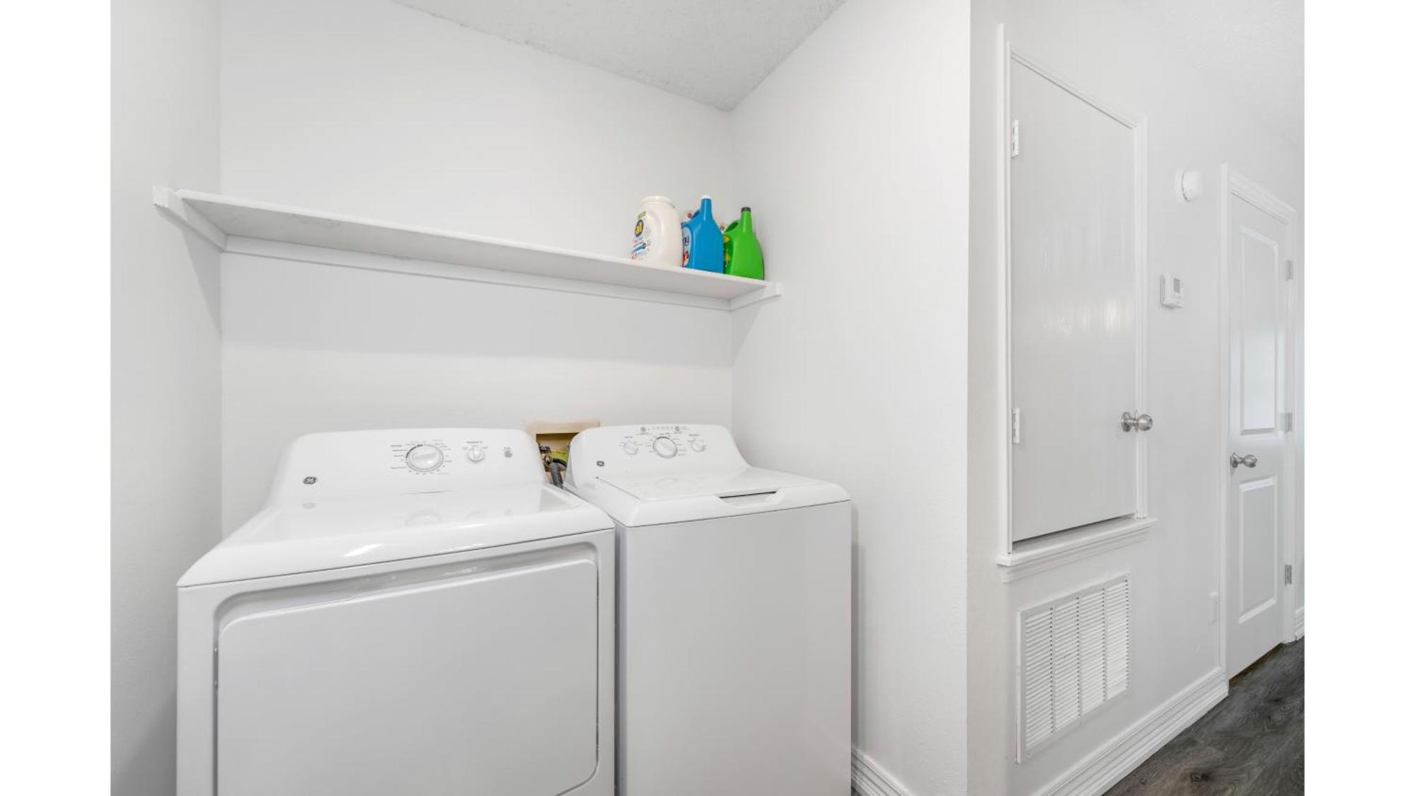 Cozy 3bd Near Walmart Hq With Long Savings