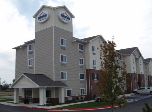 Hometowne & By Red Roof Motel 2*