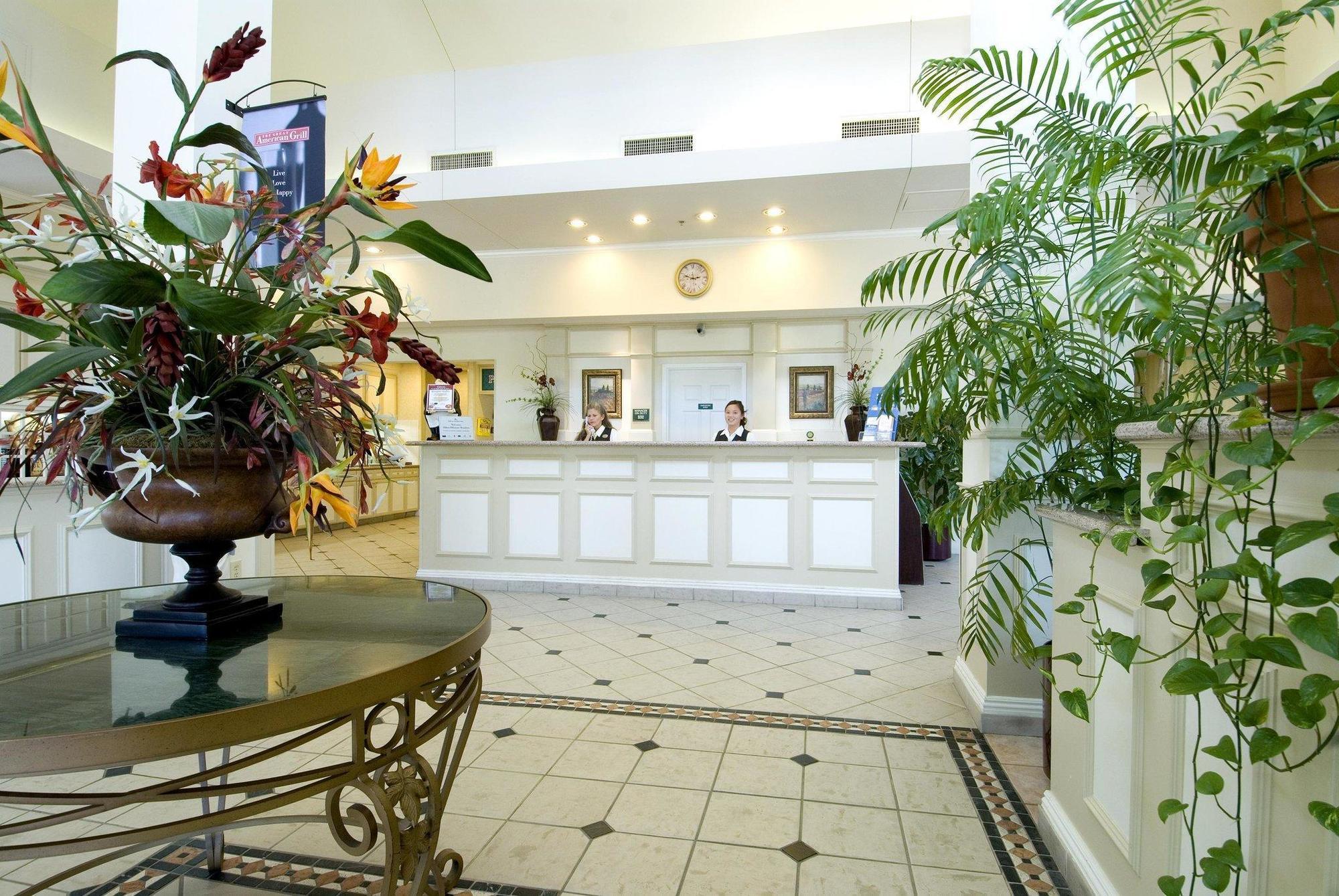 Hilton Garden Rogers 4*