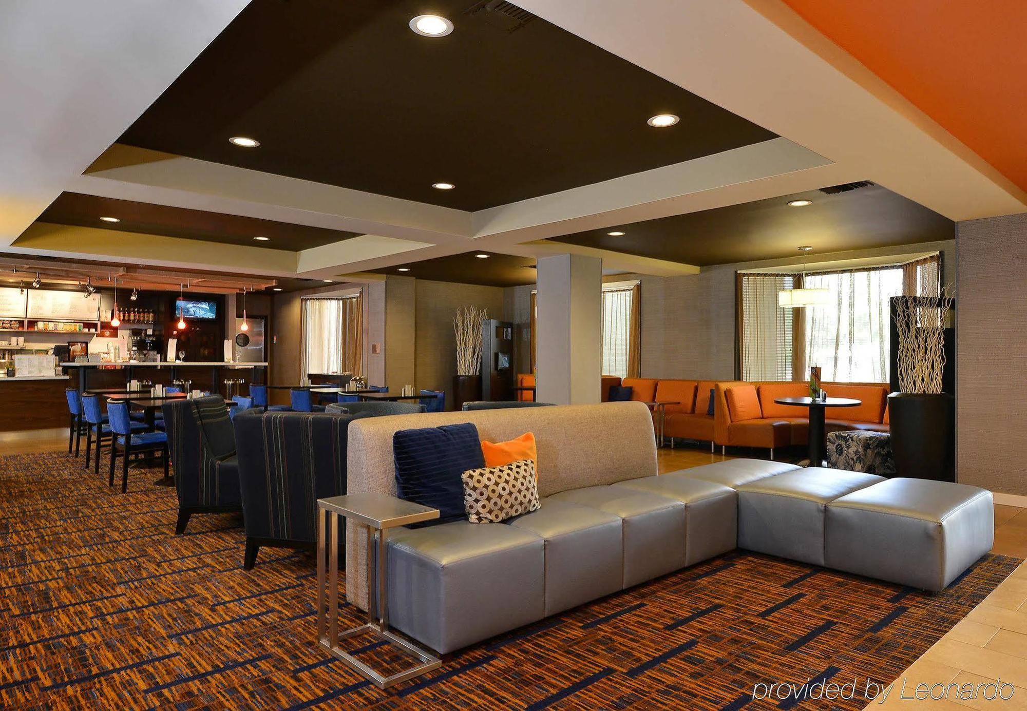 Courtyard By Marriott 3*