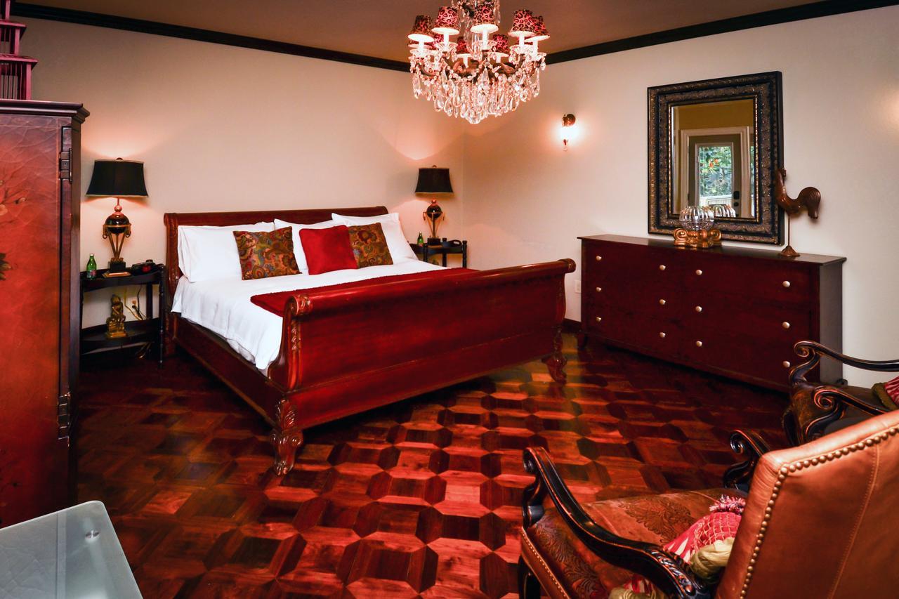 The Victoria 3* Bentonville