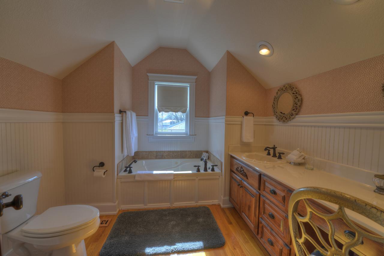 The Victoria Bed & Breakfast