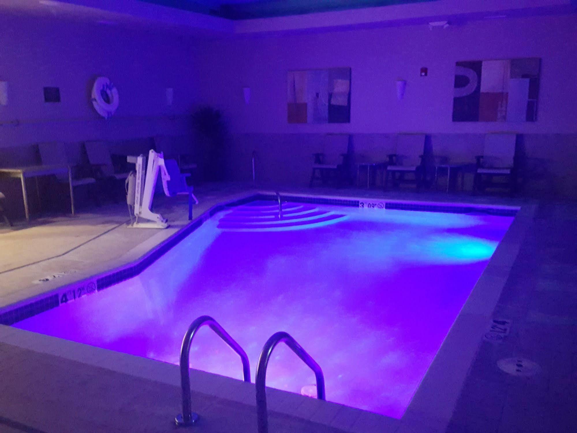 Hotel Comfort - Rogers