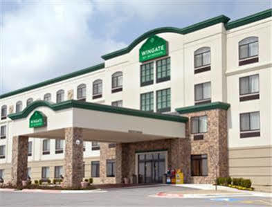 Wingate By Wyndham Hotel