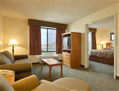 Hotel Wingate By Wyndham 3*