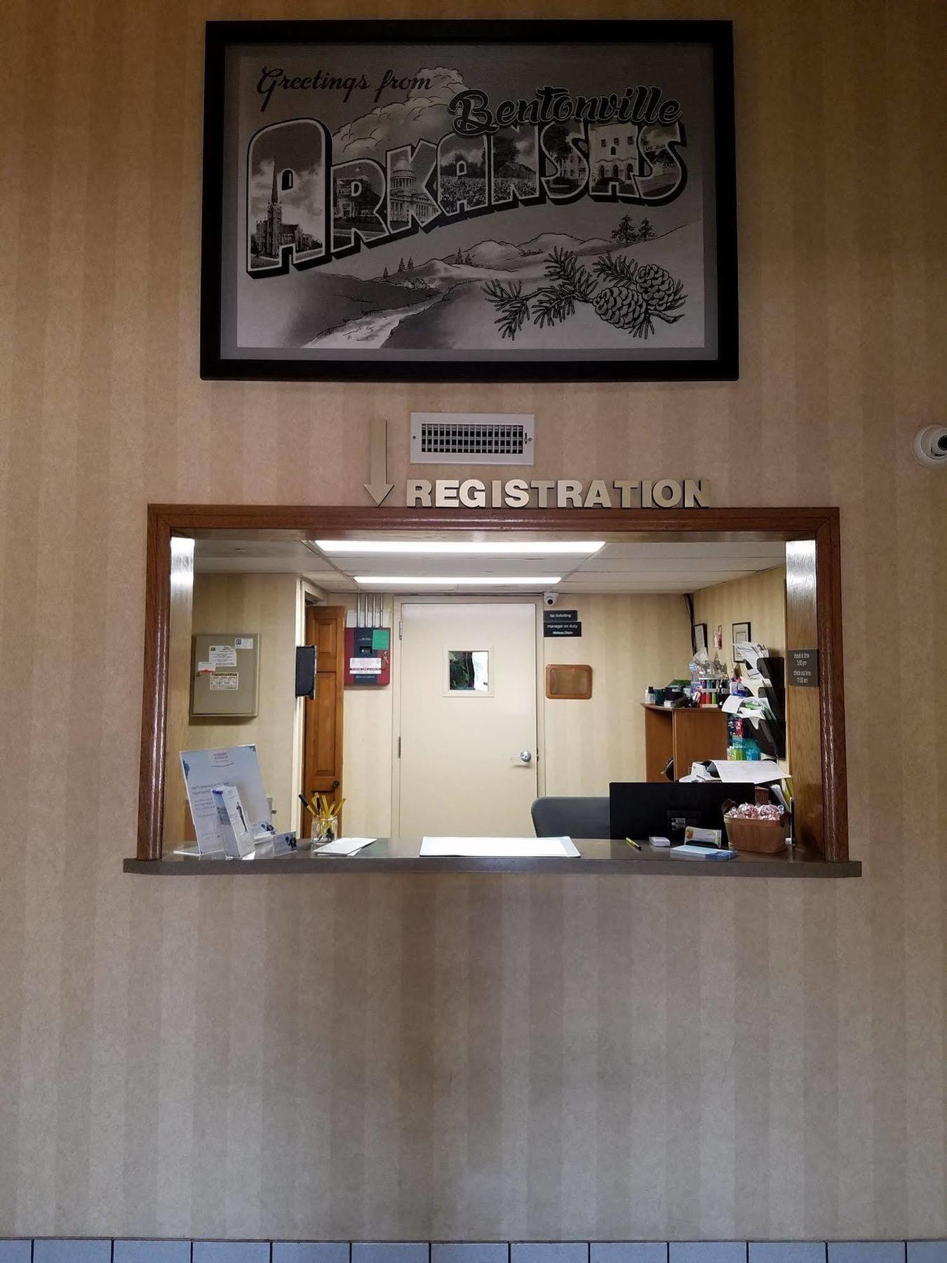 Super 8 By Wyndham Motel 2*