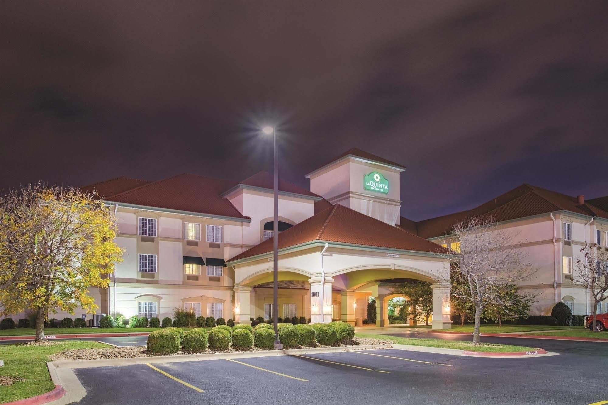 La Quinta By Wyndham Hotel Bentonville