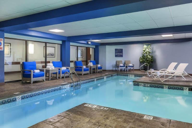 Hotel Clarion & Conference Center