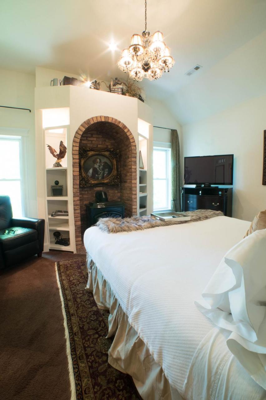 The Victoria Bentonville