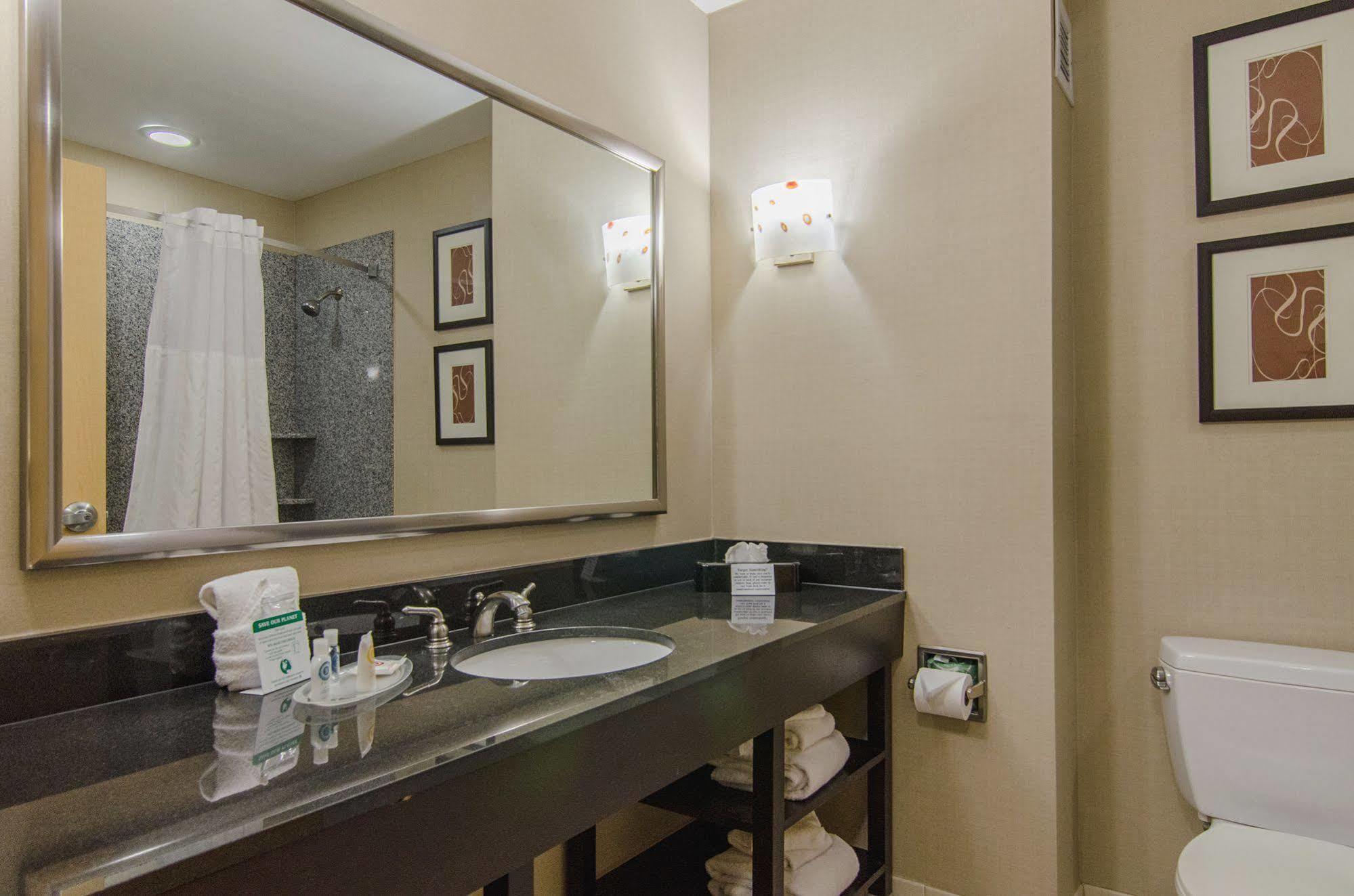 Hotel Comfort - Rogers Bentonville