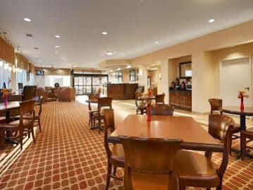 Best Western Plus Castlerock & 3* Bentonville