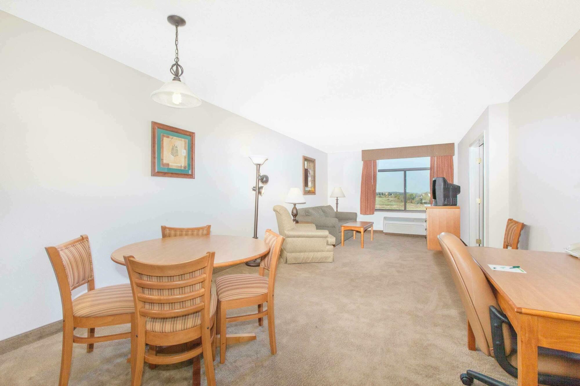 Wingate By Wyndham 3* Bentonville