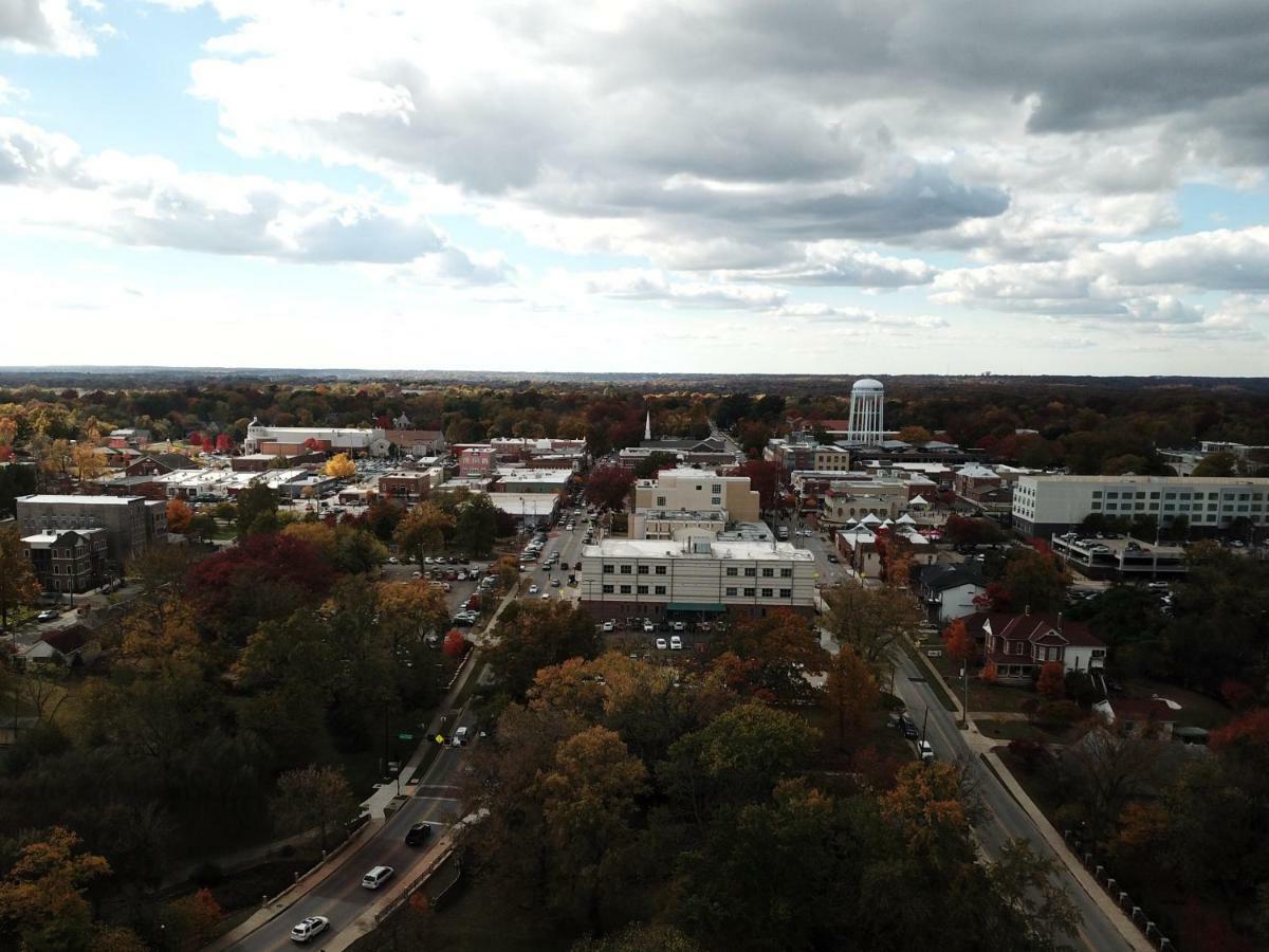 A On Avenue Apartment Bentonville