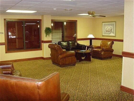 Hotel Express & By Ihg 2*