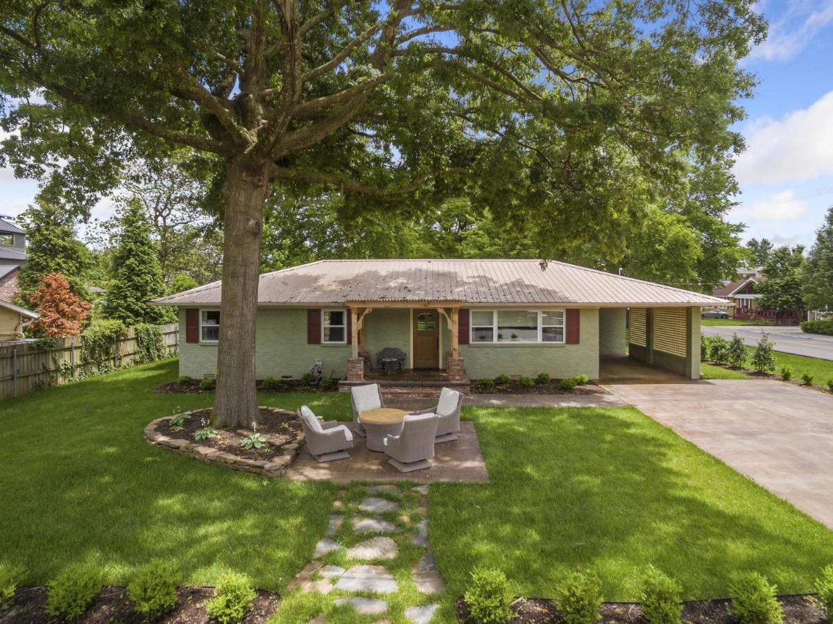 The Hepburn - Walk To Bville Square * Bentonville